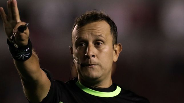 dario herrera, de denunciar al laucha acosta por amenazas a dirigir el clasico platense