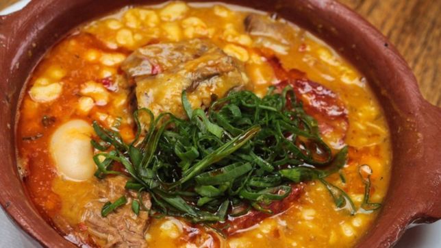 ¿vas a comer locro? una receta para hacerlo saludable, con menos calorias y mas economico
