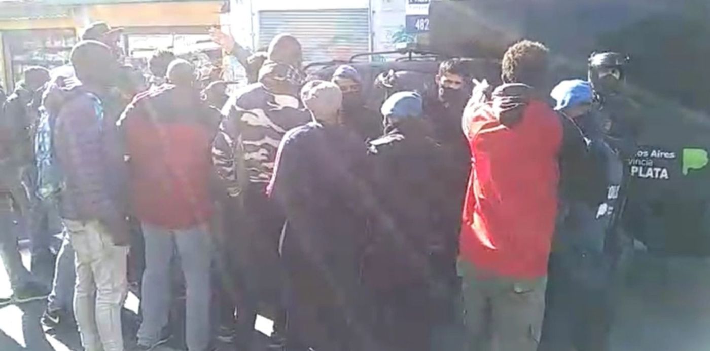 1596139866922.jpg?x=7&y=36&width=1487&height=743&rotate=0&scaleX=1&scaleY=1&ow=1500&oh=787&&cw=1920&ch=950