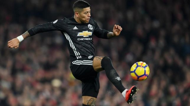 justo en la semana que se hablo de su vuelta el pincha, boca llamo a marcos rojo