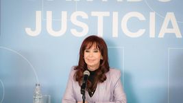 cristina kirchner defendio la expropiacion de ypf tras el fallo a favor de argentina cristina kirchner defendio la expropiacion de ypf tras el fallo a favor de argentina