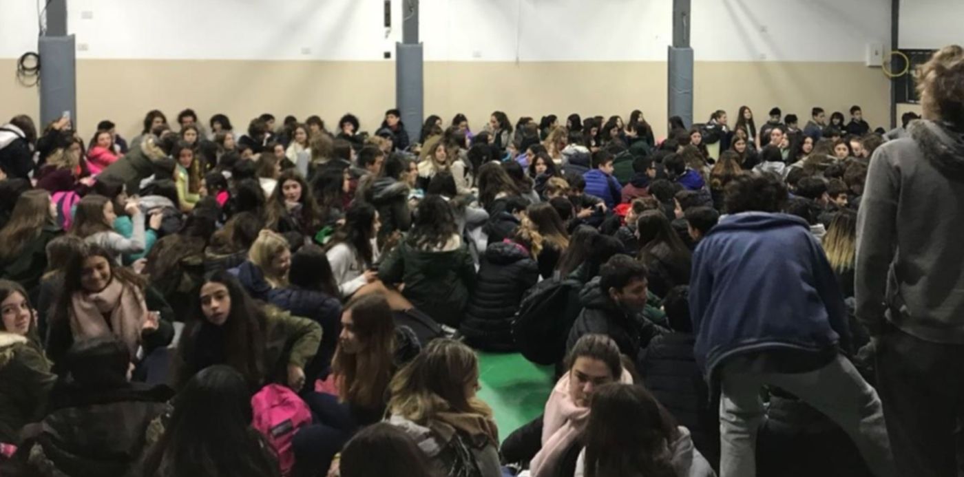 1534244874888.jpeg?ow=1280&oh=720&x=20&height=585&rotate=0&scaleX=1&scaleY=1&y=135&width=1170&&cw=1920&ch=950