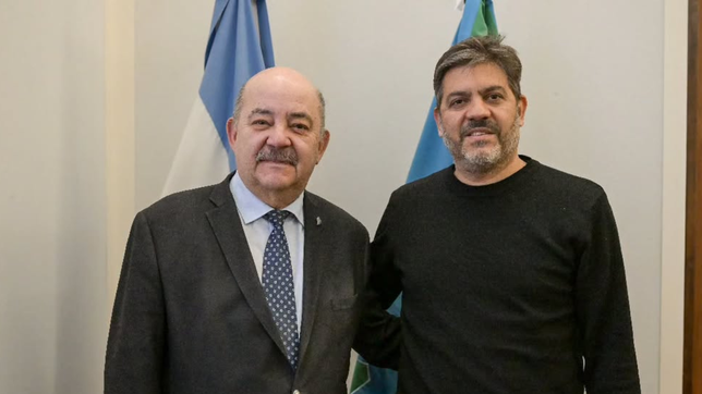 tras asumir la presidencia de la unlp, fernando tauber profundiza su alineamiento con el peronismo