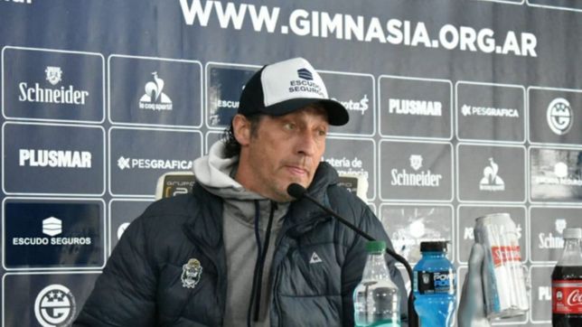 pedro troglio hablo de velez y el choque de gimnasia en la copa argentina: ?yo el 14 no quiero jugar?