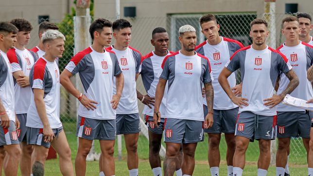 estudiantes acelera la pretemporada y busca un arquero