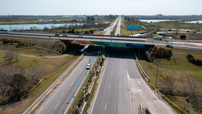 ¿cuales son las doce empresas que compiten en la plata para realizar una obra clave?