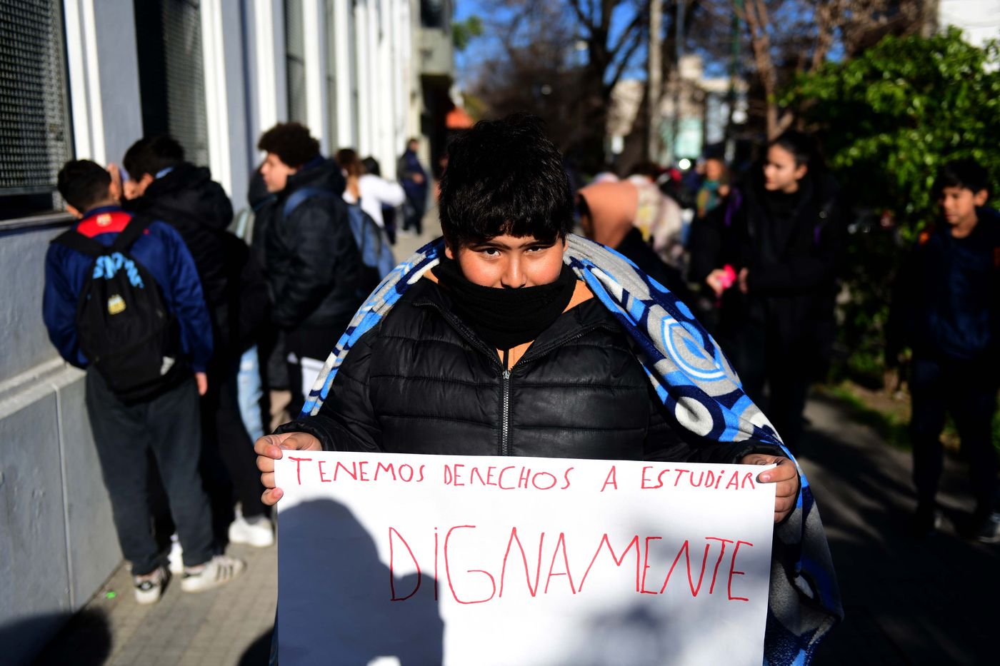 frazadazo frio en escuelas educacion publica estufas estudiantes alumnos -0006.JPG