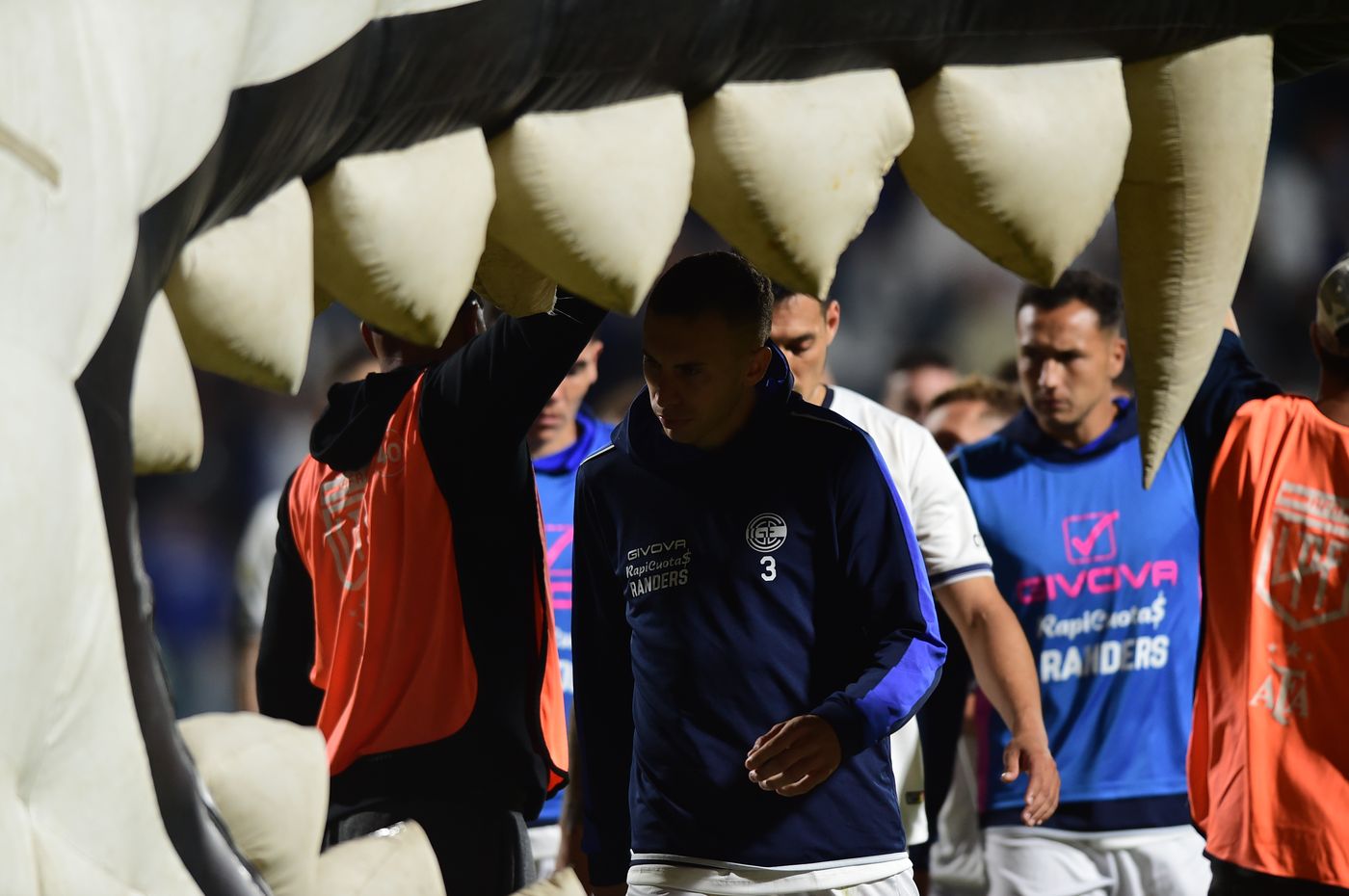 Gimnasia Central Córdoba (2) Briasco derrota.JPG