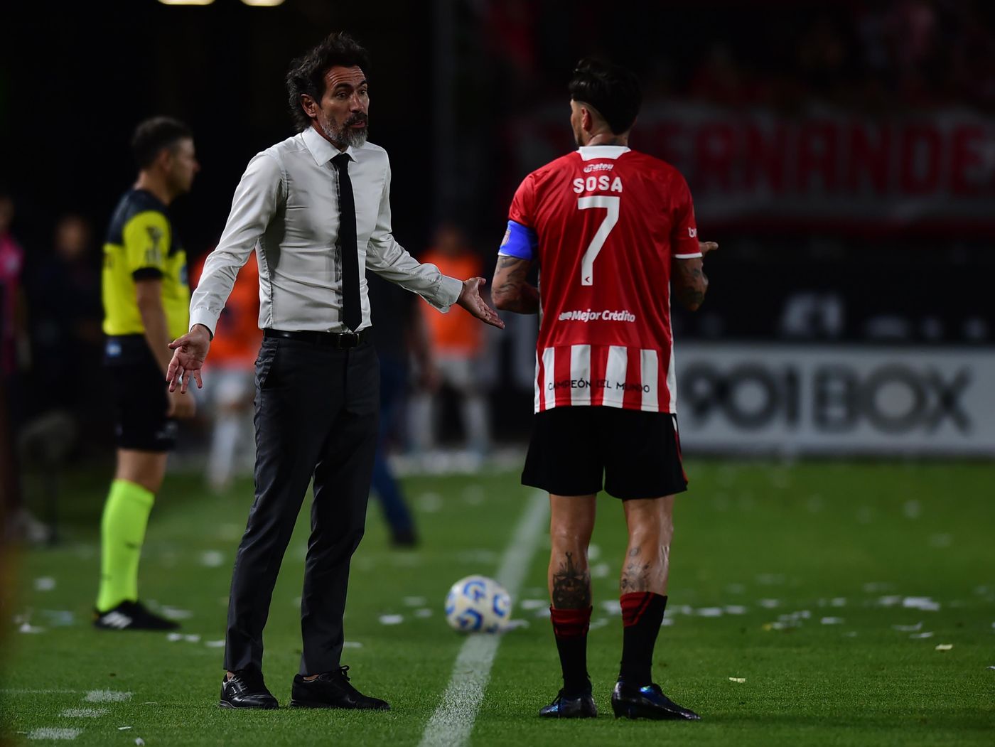 Estudiantes Independiente Rivadavia Domínguez Sosa.jpg