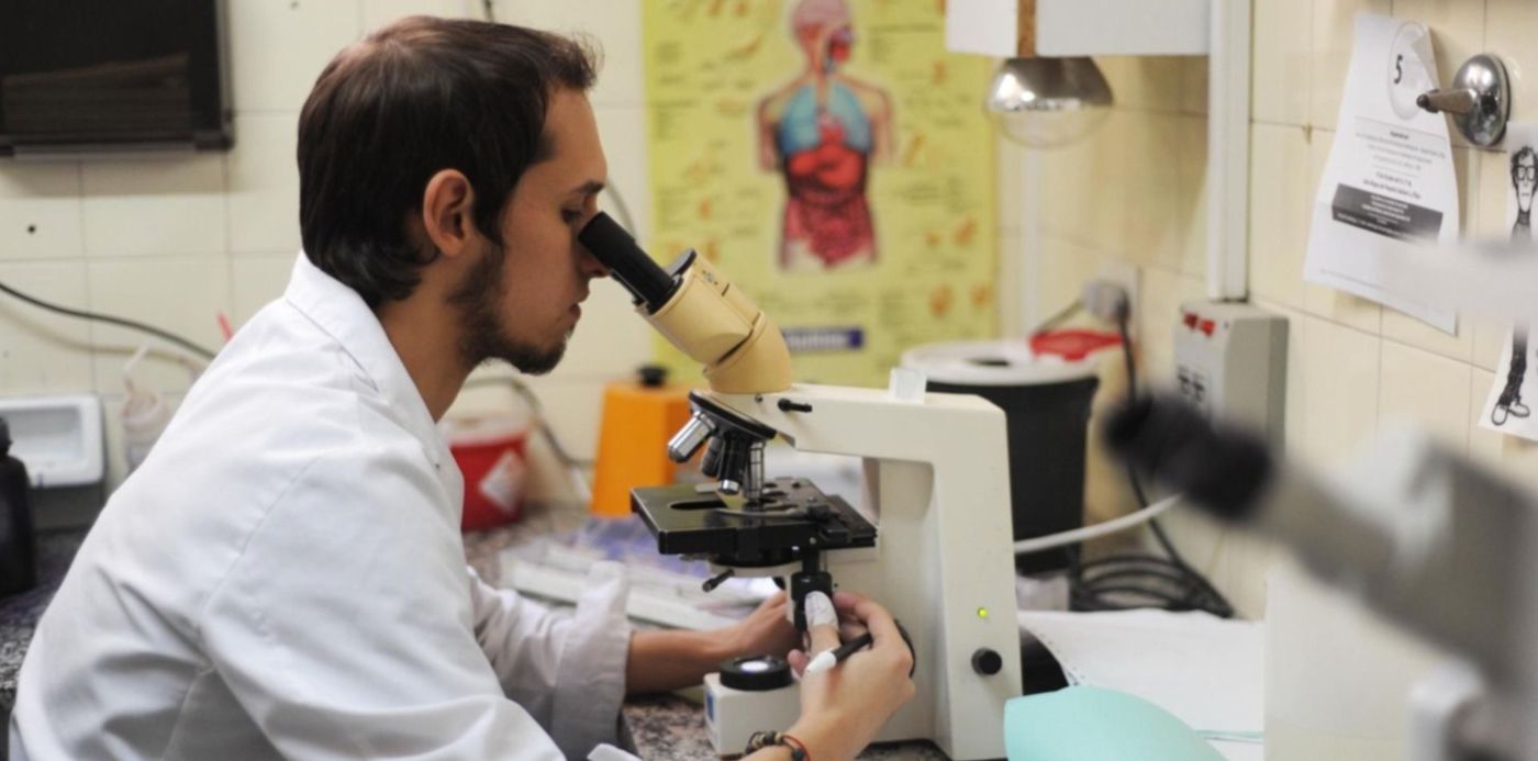 Médicos Estudios clínicos