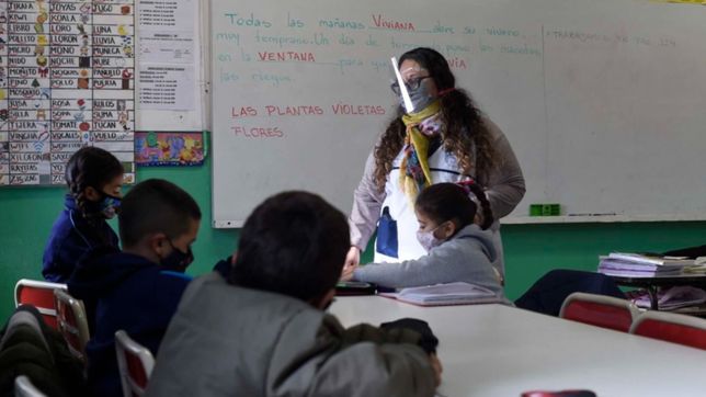 autorizan un aumento en la cuota de los colegios privados bonaerenses a partir de julio