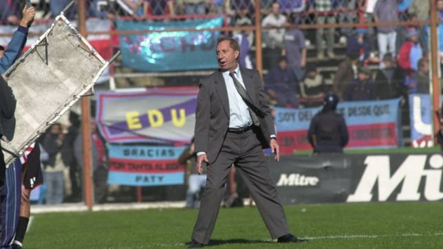 aseguran que una importante compania grabara un documental exclusivo sobre carlos bilardo