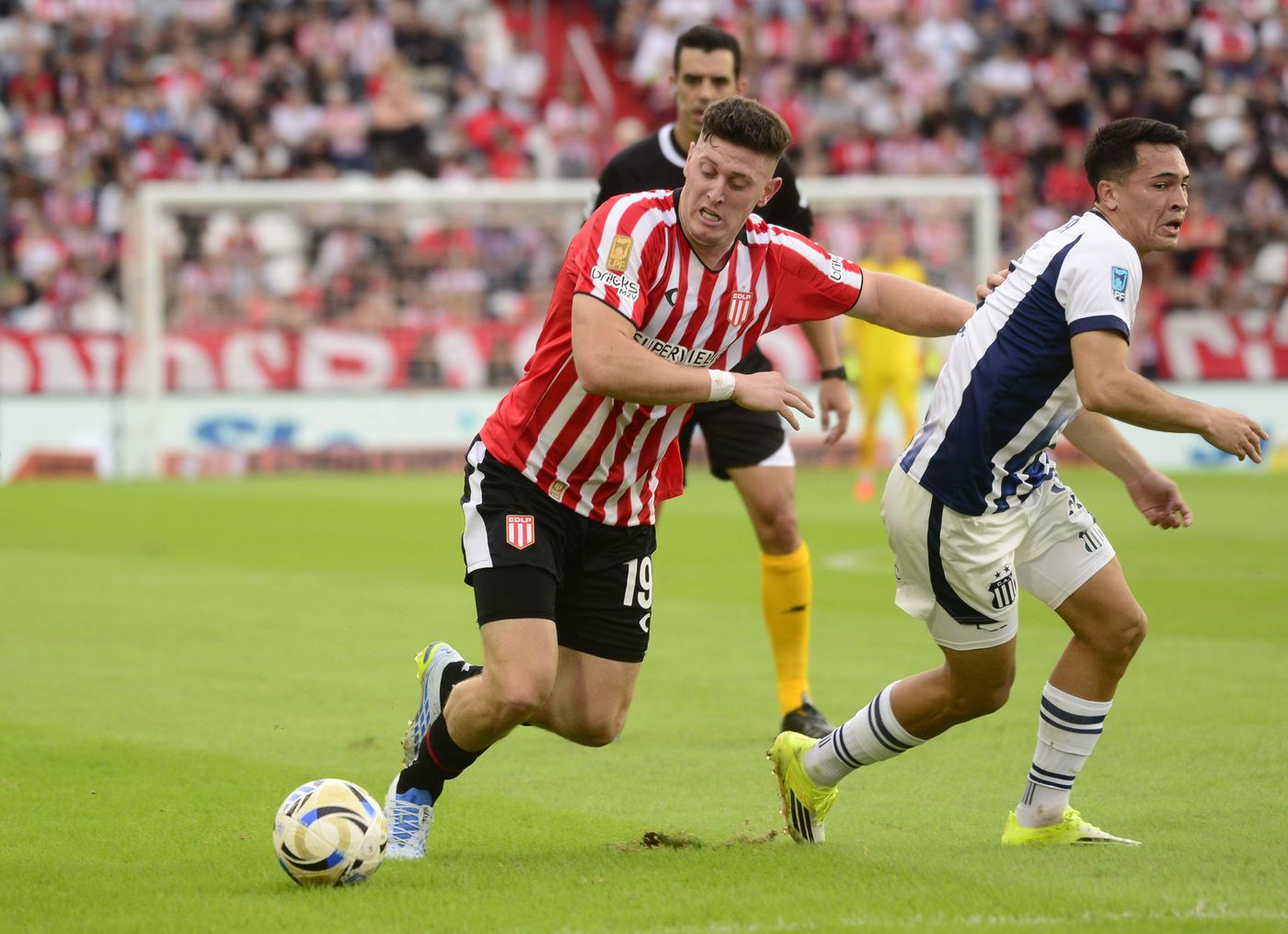 Estudiantes y Talleres empatan 0 a 0. Estudiantes y Talleres empatan 0 a 0.