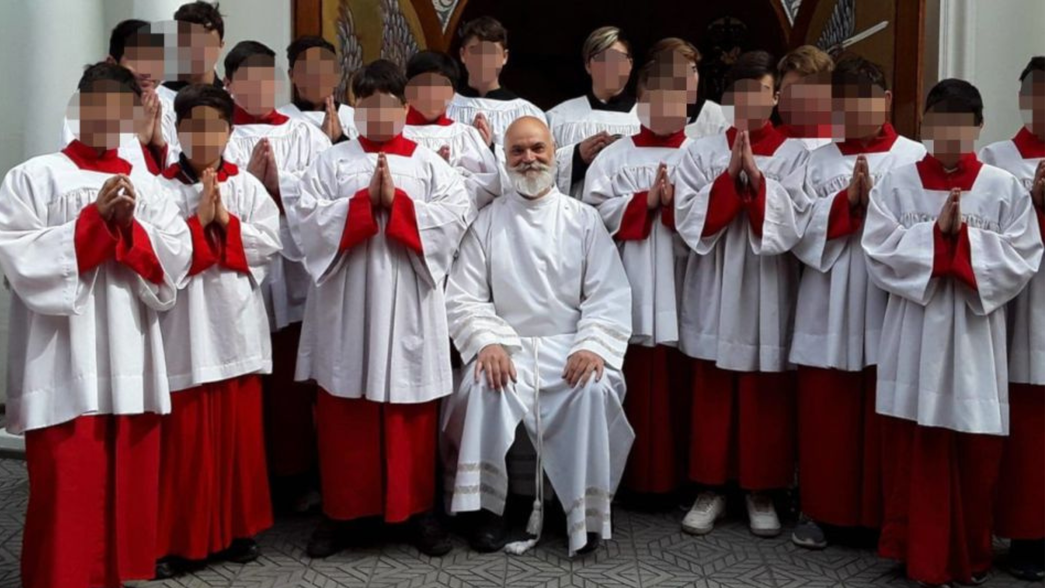 El juicio al cura Raúl Sidders por el presunto abuso de una nena en La Plata ya tiene fecha