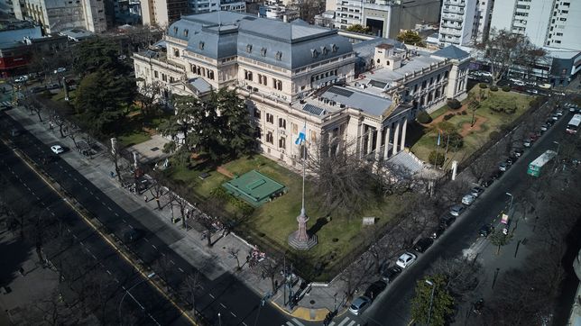 los primeros abusos denunciados en el senado podrian quedar impunes por prescripcion