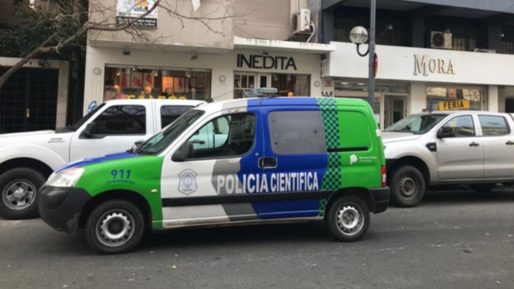 Conmoción en pleno centro: hallaron a un abuelo sin vida adentro de su departamento