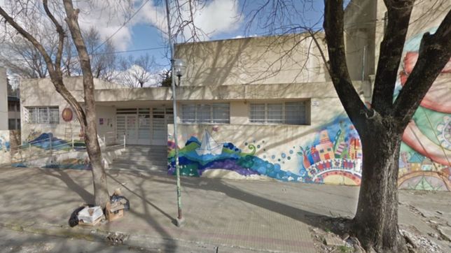 robaron, orinaron y hasta defecaron en un colegio de la plata