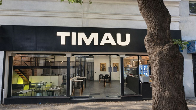 timau crece en la plata: abre su espacio mas ambicioso con cafe propio y vermu artesanal