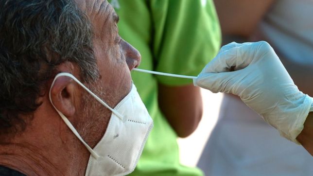 un tercio de todos los bonaerenses que tuvieron covid-19 se contagio en enero de este ano