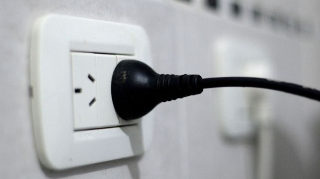 el gobierno confirmo que por la devaluacion habra aumentos en las facturas de la luz