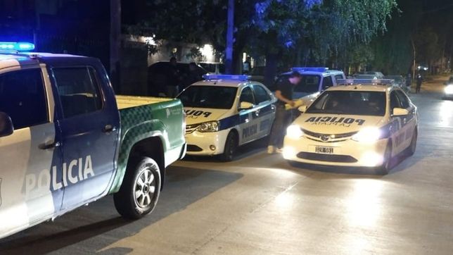 salto una medianera para entrar a robar a una casa de la plata y se encontro con el dueno
