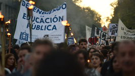 paros, marcha de antorchas y volanteadas: los docentes de la unlp decidieron como continuara su plan de lucha