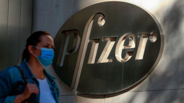pfizer-biontech anunciaron que pediran autorizacion para tercera dosis de la vacuna