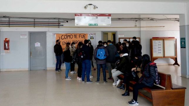 tras el bochazo masivo en medicina, piden mas informacion sobre los aplazos