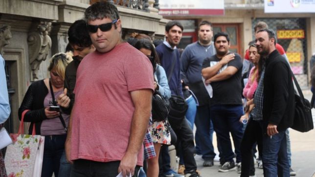 hotel cinco estrellas y un bar del centro platense buscan trabajadores a sus staffs