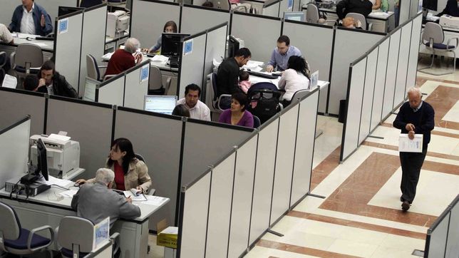 ¿como quedaran los sueldos de los estatales tras el aumento acordado con la provincia?