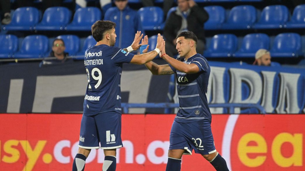 Gimnasia sufrió y ganó un partidazo en Liniers