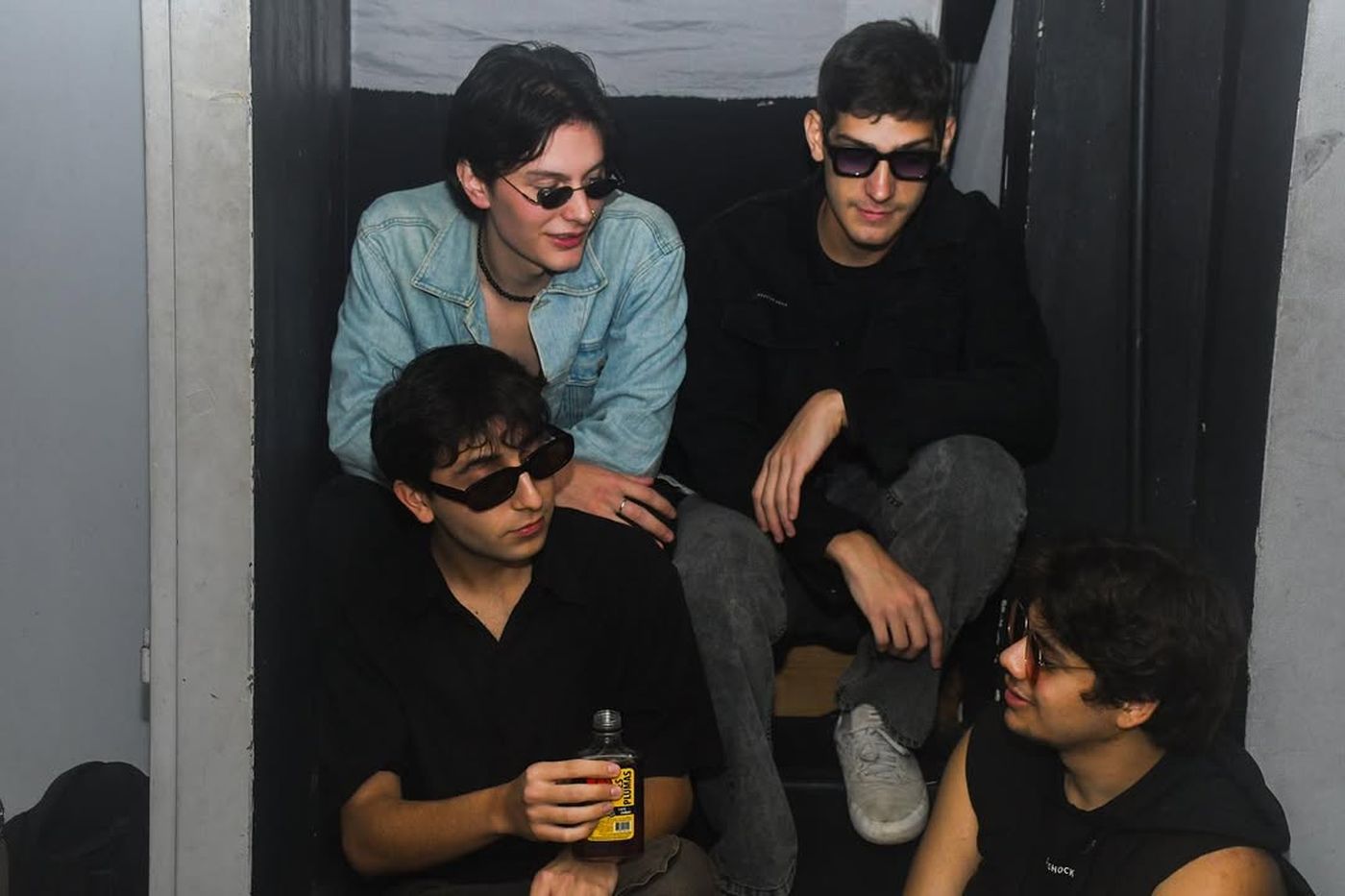 Nuestro paso por @casachicha.lp el 11-04 en el cumpleaños de @toshibapull , a través del lente de @_tatianalogica . Gracias a todos los que vinieron, nos vemos la próxima!.jpg