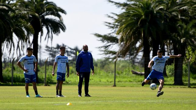 el futbol argentino mira de cerca a una de las figuras de gimnasia