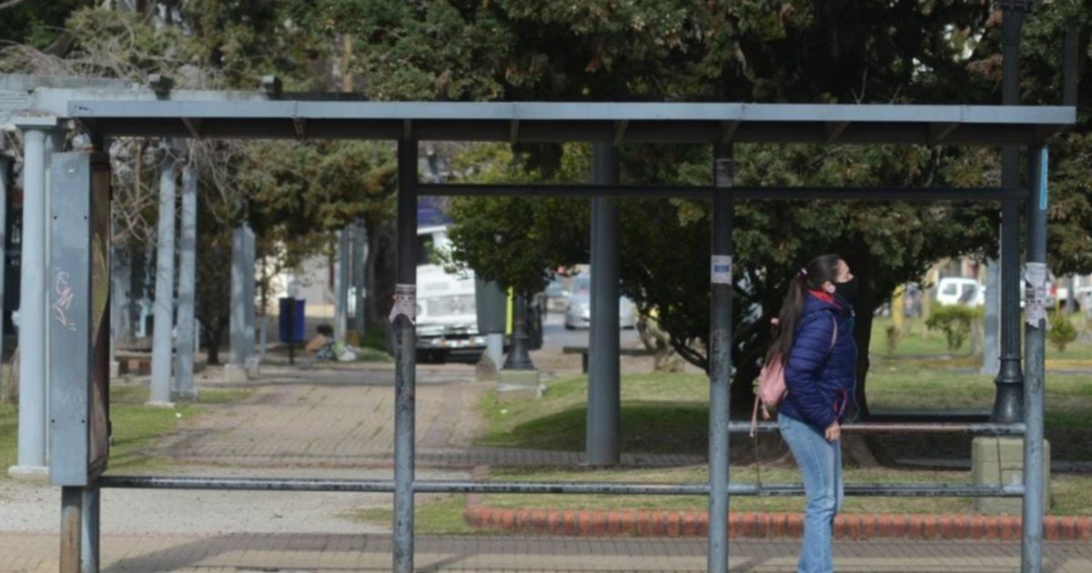 La UTA anticipa un paro de micros total para la semana que viene en La ...