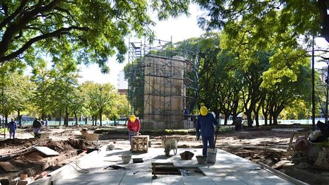 INSA, la constructora platense que acumula contratos millonarios y polémicas por sus obras