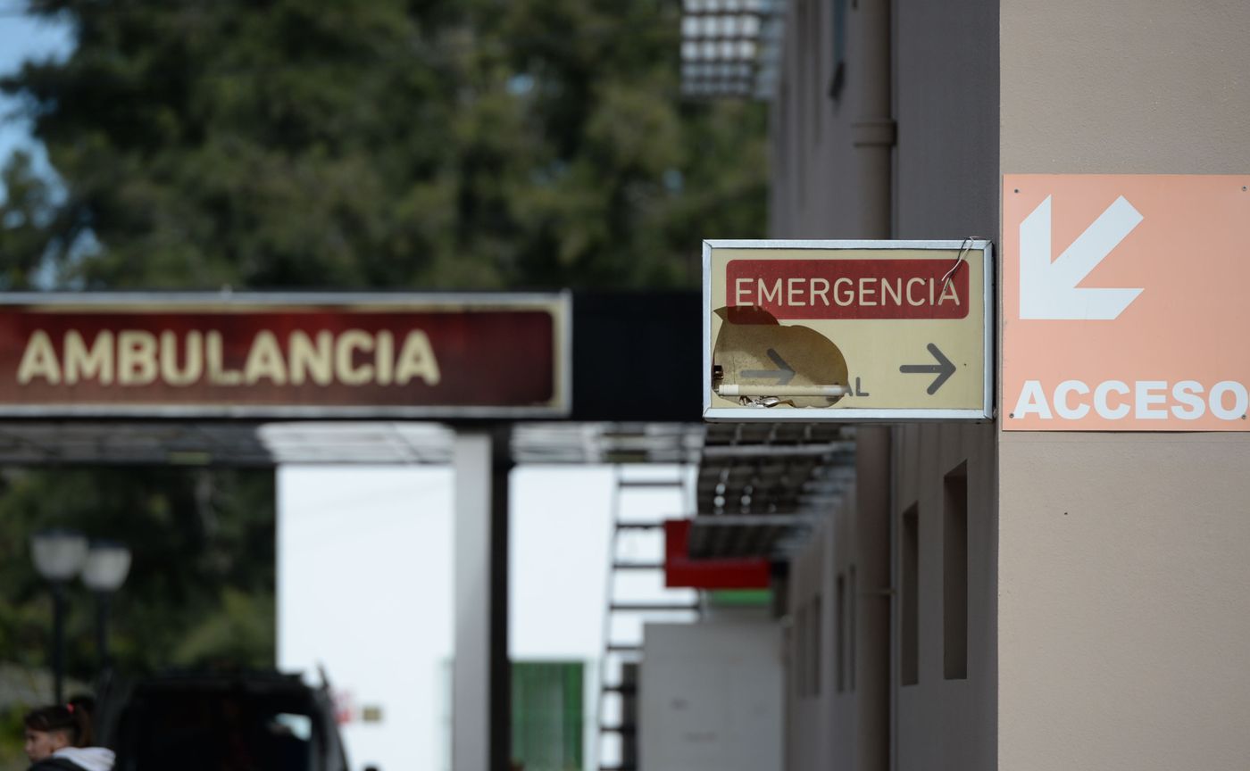 Emergencia urgencia ambulancia hospital 5.JPG