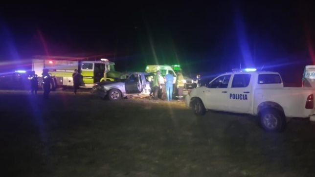 tragedia vial en la plata: tres personas murieron en el tremendo choque de dos camionetas