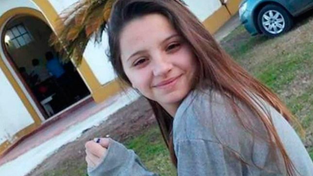 femicidio, pueblada y represion policial: mataron a una joven y detuvieron a su ex