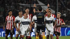 el polemico offside de var que anulo el gol de gimnasia en el clasico el polemico offside de var que anulo el gol de gimnasia en el clasico