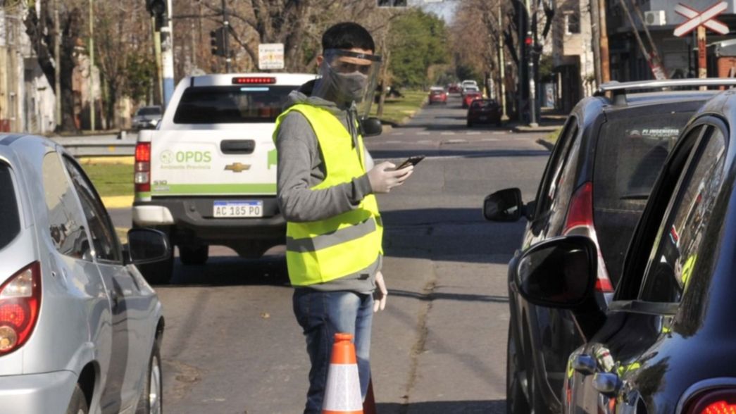 Menos propagación, más testeos y mejora del sistema, las razones de la apertura escalonada