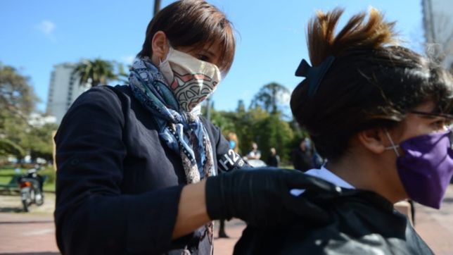 ya cerraron mas de 70 peluquerias en la plata por las crisis que causo la pandemia