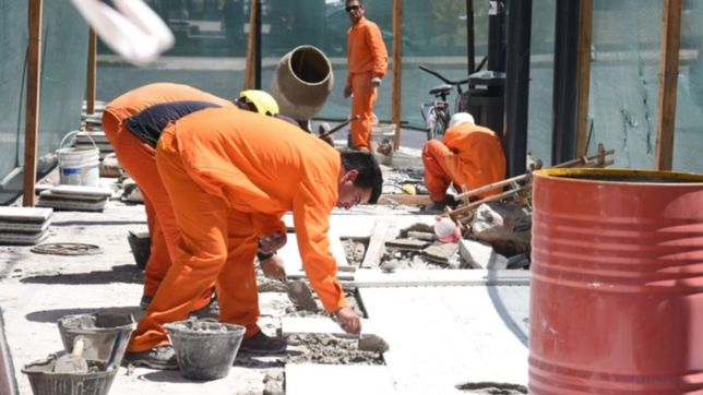 de 44 a 47 y de 58 a 60: asi avanza la renovacion de veredas sobre avenida 7
