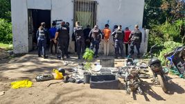 desbaratan una banda de motochorros investigada por cometer multiples robos en la plata desbaratan una banda de motochorros investigada por cometer multiples robos en la plata