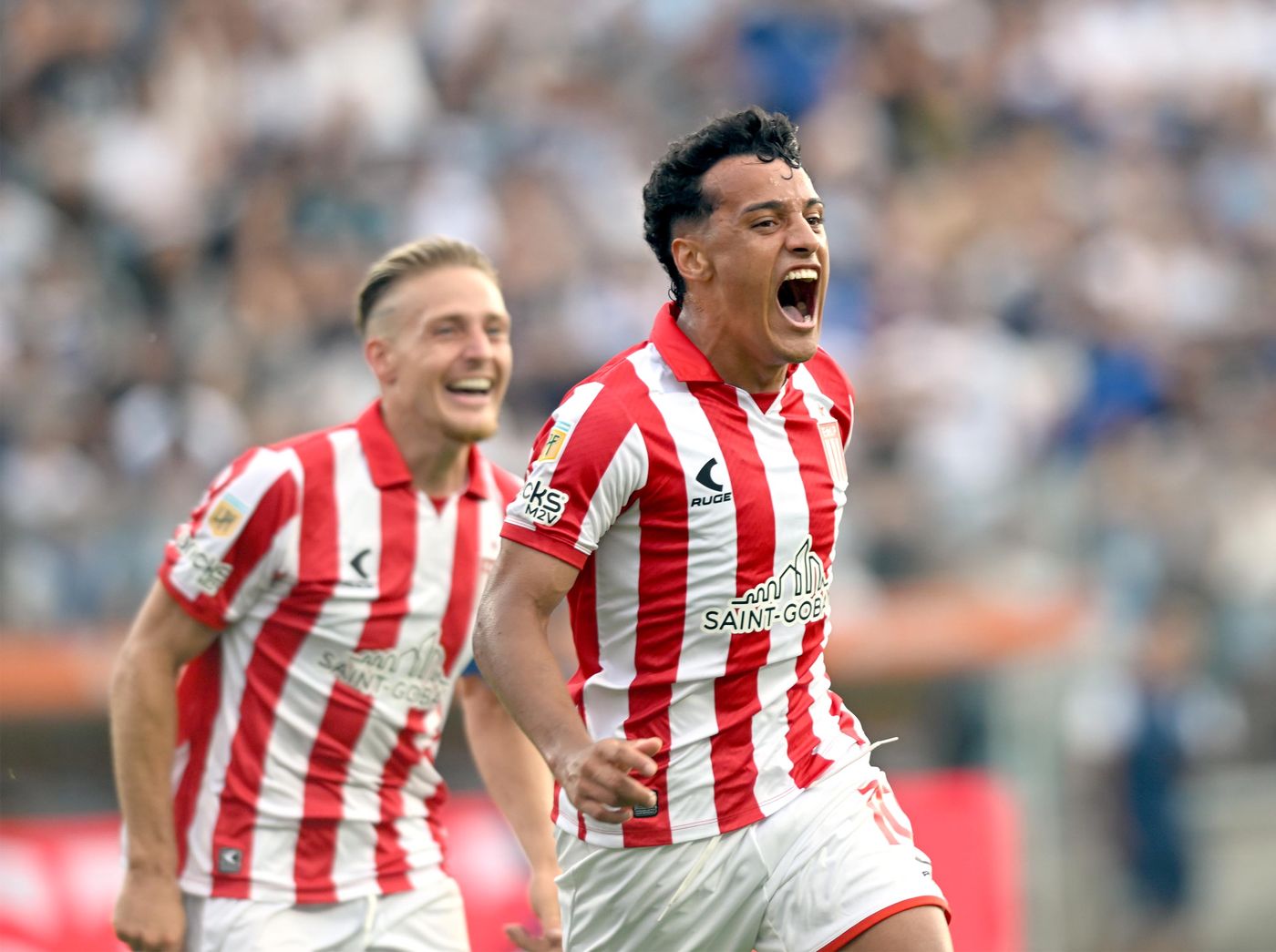 Clásico platense Gimnasia Estudiantes semifinal Bosque  Palacios Ascacibar festejo