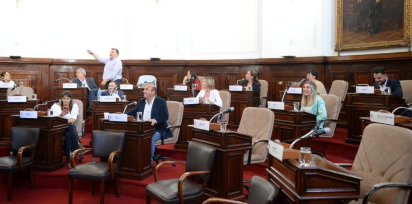 WhatsApp Image 2022-11-03 at 4.40.05 PM - sesión concejo deliberante bloque Juntos