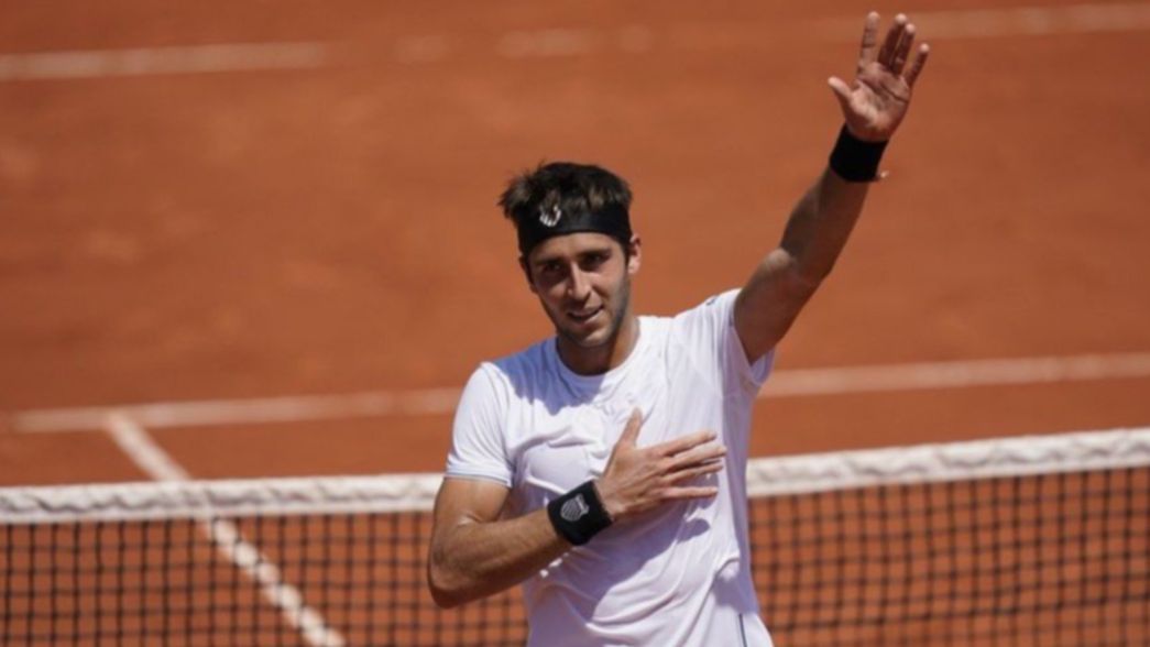 Desde Del Potro al Lobo, los saludos por la gran actuación de Etcheverry en Roland Garros