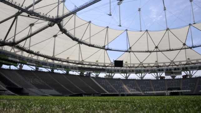 estudiantes habia pensado en el estadio ciudad de la plata pero aparecio boca y pueden cambiar los planes