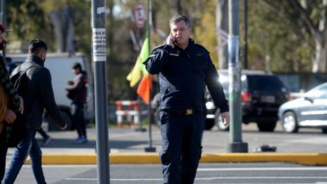 Negocios cerrados en diagonal 80