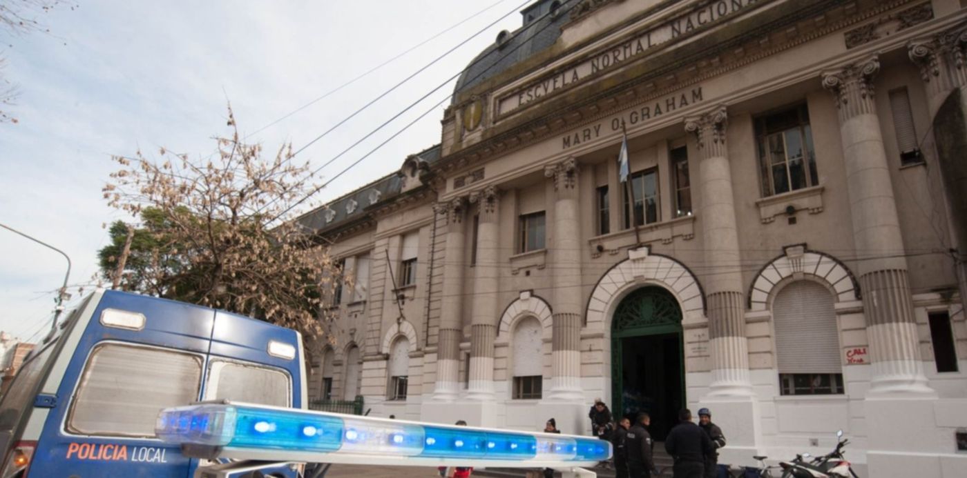 1530881299476.jpg?scaleY=1&ow=1500&width=1480&height=740&rotate=0&scaleX=1&oh=785&x=6&y=38&&cw=1920&ch=950