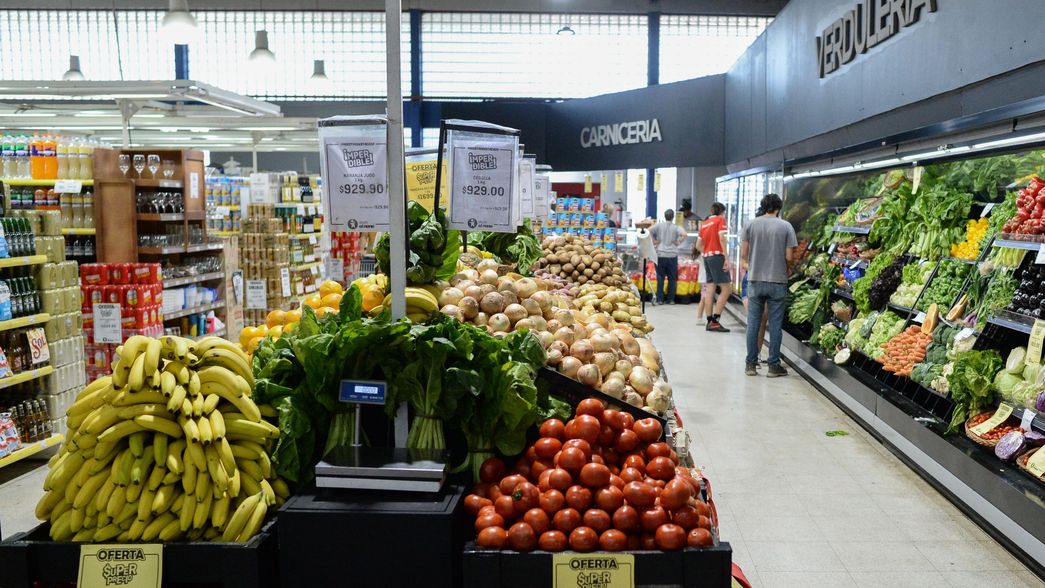 Del campo a la góndola, los precios de los alimentos se triplicaron en noviembre